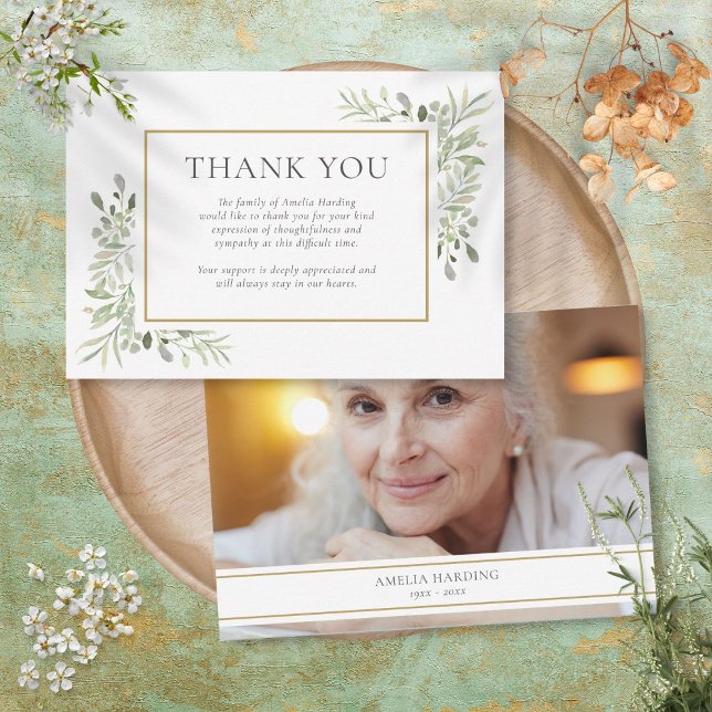 Tarjeta De Agradecimiento Foto de follaje de acuarela conmemorativa fúnebre (Funeral Memorial Watercolor Foliage Photo Thank You Card)
