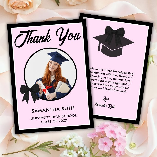 Tarjeta De Agradecimiento Foto de graduación con lazo de gingham negro (Subido por el creador)