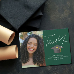 Tarjeta De Agradecimiento Foto de graduado verde oscuro personalizada de gra
