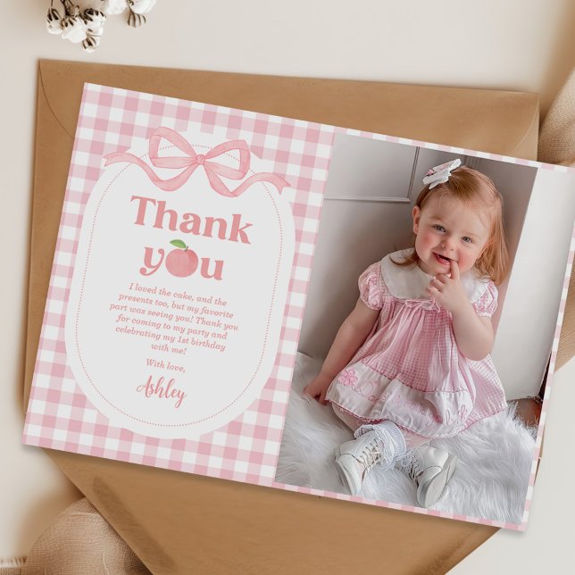 Tarjeta De Agradecimiento Foto De Primer Cumpleaños De Pink Gingham Peach (Subido por el creador)