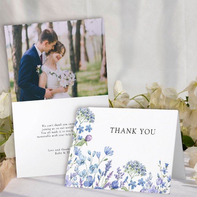 Tarjeta De Agradecimiento Foto de Wildflower Periwinkle Floral Boda (Wedding Photo Thank You Card from my Lilac + Periwinkle Wildflower Wedding Collection)