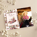 Tarjeta De Agradecimiento Foto Wild West Cowgirl Country Western Birthday<br><div class="desc">Expresar su gratitud, estilo cowgirl, con nuestra tarjeta de agradecimiento por el cumpleaños occidental del país de la chica occidental. Esto no es sólo una tarjeta, es tu forma de agradecer a tus invitados de una manera occidental. Ya sea que envíe agradecimientos por regalos, presencia o buenos deseos, esta carta...</div>