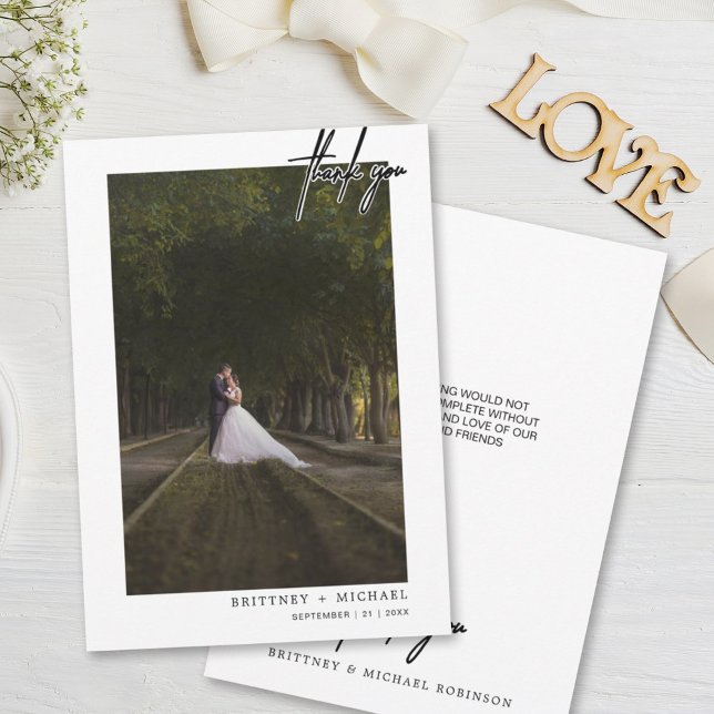 Tarjeta De Agradecimiento Fotografía de esquema simple y manual (Subido por el creador)