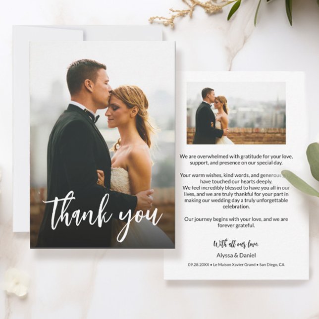 Tarjeta De Agradecimiento Fotos de Boda Personalizadas Modernas 2 Guion (Modern handlettering thank you wedding photo.)