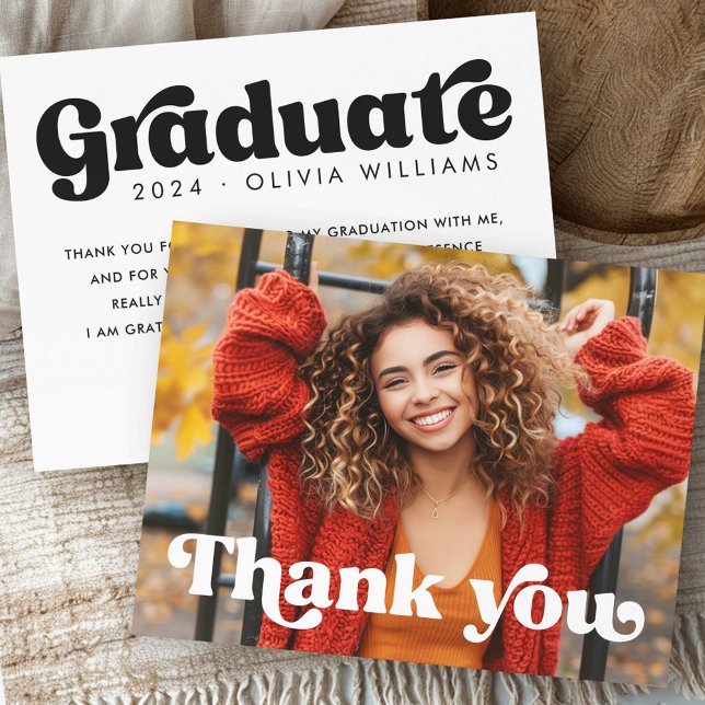 Tarjeta De Agradecimiento Fuente retro graduación de foto completa (Retro font full photo graduate graduation thank you card)