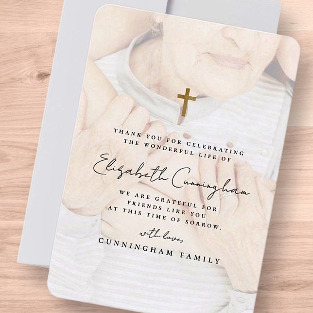Tarjeta De Agradecimiento Funeral Memorial Moderno Simple Gold Cross Photo (Subido por el creador)