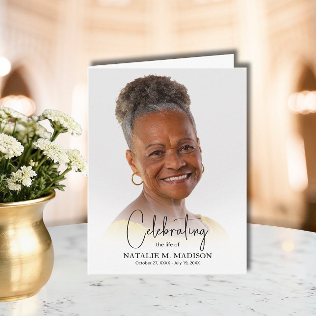 Tarjeta De Agradecimiento Funeral Memorial Photo Folded (Funeral memorial folded thank you cards with a photo on the front and a message printed inside)