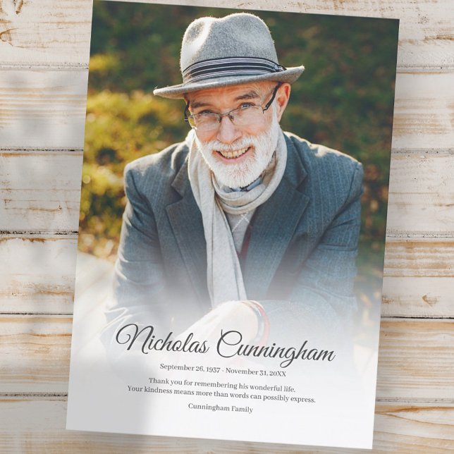 Tarjeta De Agradecimiento Funeral moderno clásico simple foto (Subido por el creador)