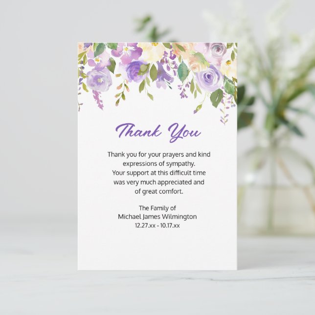 Tarjeta De Agradecimiento Funeral Purple Floral Gracias (Anverso de pie)