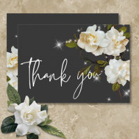 Gardenias blancas modernas sobre el Boda de la esp