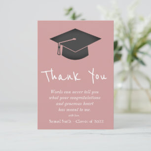 Tarjeta De Agradecimiento Gorra y borla de graduación con letra a mano en ro