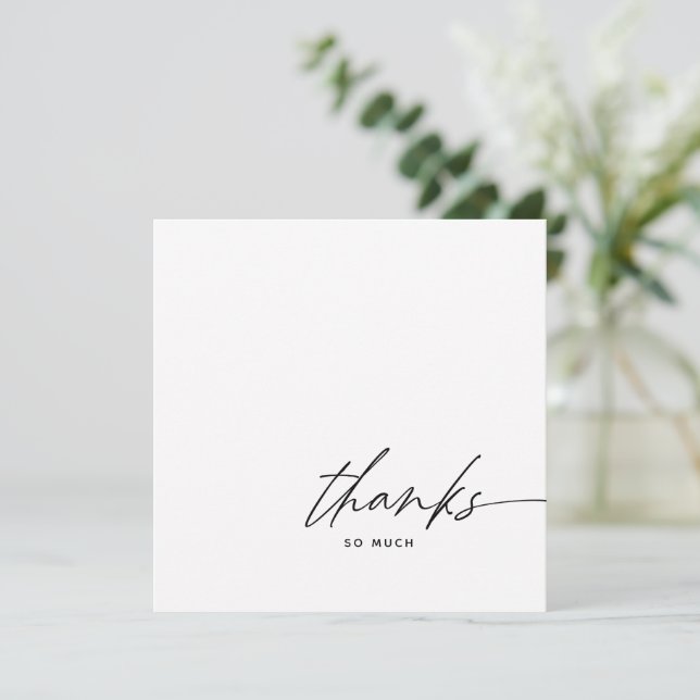 Tarjeta De Agradecimiento Gracias por el guión moderno en blanco y negro (Anverso de pie)