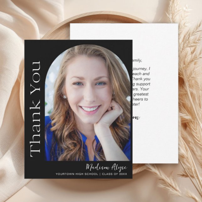 Tarjeta De Agradecimiento Graduación de arco de fotos moderno de Personaliza (Modern black photo arch graduation thank you card)