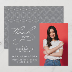 TARJETA DE AGRADECIMIENTO GRADUACIÓN DE CALLIGRAFÍA SIMPLE Y BLANCA GRACIAS