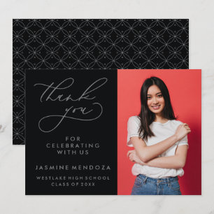 TARJETA DE AGRADECIMIENTO GRADUACIÓN DE CALLIGRAFÍA SIMPLE Y BLANCA GRACIAS