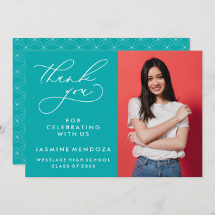 TARJETA DE AGRADECIMIENTO GRADUACIÓN DE CALLIGRAFÍA SIMPLE Y BLANCA GRACIAS