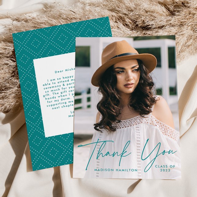Tarjeta De Agradecimiento Graduación de Escritura Moderna en Verde Azul Foto (Subido por el creador)