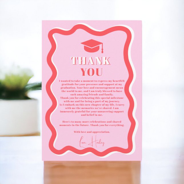 Tarjeta De Agradecimiento Graduación de fotos onduladas con curva rosa retro (Retro pink curve squiggle wavy photo graduation thank you card)