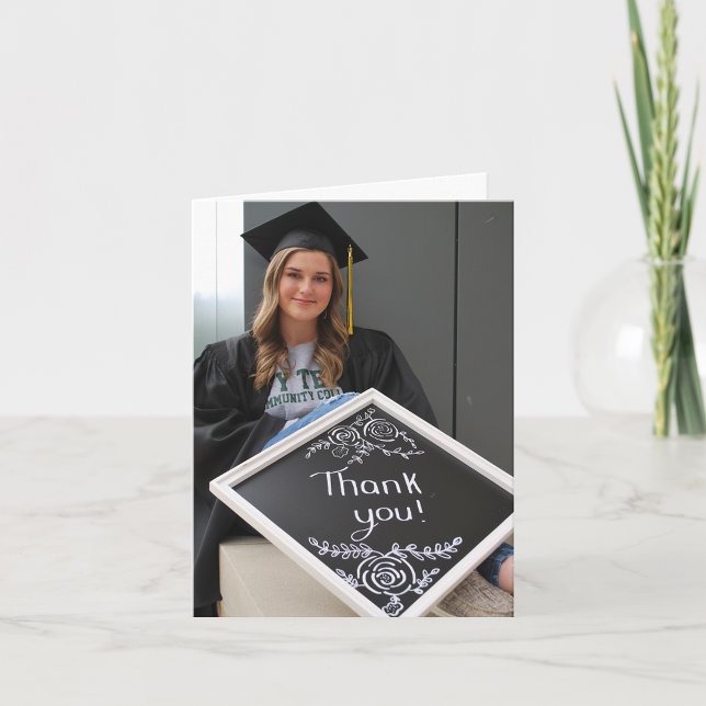 Tarjeta De Agradecimiento Graduación de presupuesto en blanco de fotos (Subido por el creador)