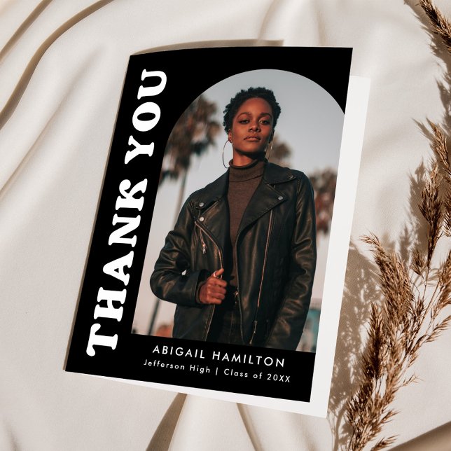 Tarjeta De Agradecimiento Graduación fotográfica en blanco y negro de arco d (Subido por el creador)