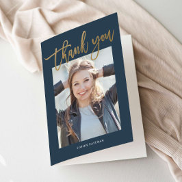 Tarjeta De Agradecimiento Graduación moderna de caligrafía de oro