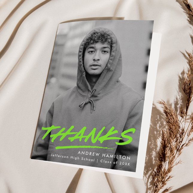 Tarjeta De Agradecimiento Graduación moderna de fotos de Lime Green disfraza (Subido por el creador)