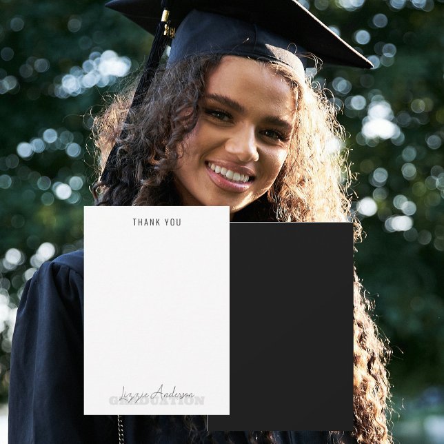 Tarjeta De Agradecimiento Graduación personalizada en blanco B/W Gracias (Subido por el creador)