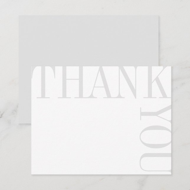 Tarjeta De Agradecimiento Gran texto gris y blanco moderno Muchas gracias No (Anverso / Reverso)