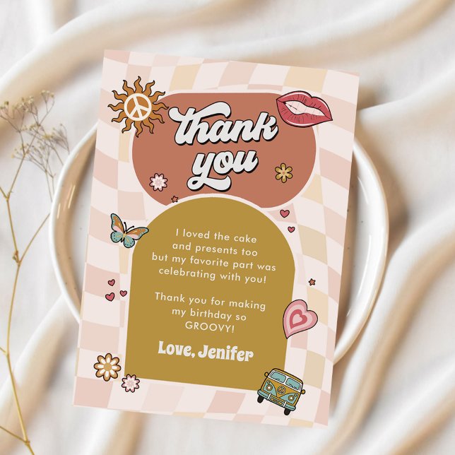 Tarjeta De Agradecimiento Groovy Daisy Retro Primer Fiesta de cumpleaños (Subido por el creador)