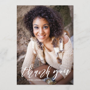 Tarjeta De Agradecimiento Guión de Letra a Mano Vertical Graduación Gracias