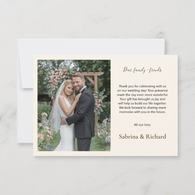 Tarjeta De Agradecimiento Guión De moda Amor Marrón Y Boda Floral Crema (Reverso)