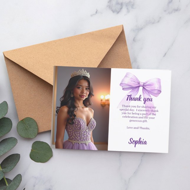 Tarjeta De Agradecimiento Guión púrpura del arco de la foto de Quinceanera (Subido por el creador)