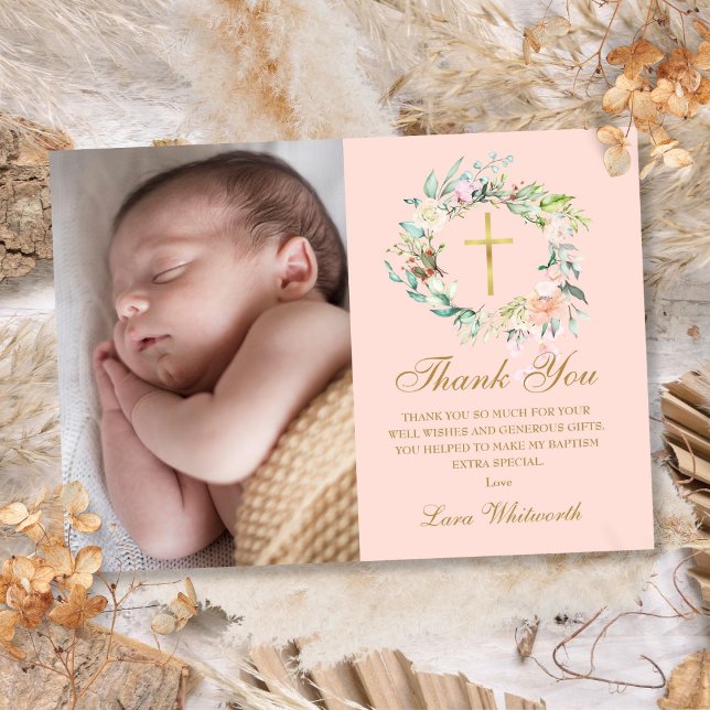 Tarjeta De Agradecimiento Guirnalda floral rosa sonrojo foto de bautizo (Blush Pink Floral Garland Baptism Photo Thank You Card)