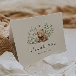 Tarjeta De Agradecimiento HANNAH Vintage Bear Bee Boho Woodland Baby Shower<br><div class="desc">Esta tarjeta de agradecimiento de este oso vintage y de abeja boho woodland es perfecta para una ducha de bebé en el patio trasero. Este bonito diseño de boho con una temática animal neutra de género incluye un oso bebé con abejas, flores blancas y vegetación veraniega sobre un fondo crema...</div>