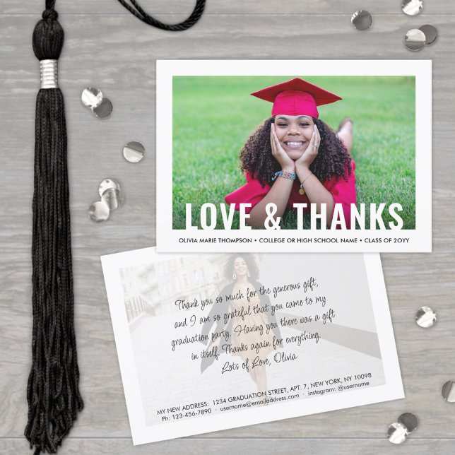 Tarjeta De Agradecimiento La nueva dirección del graduado Amor y Gracias (Subido por el creador)