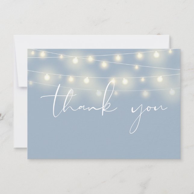 Tarjeta De Agradecimiento Luces de Cadena Azul Polvoriento Caligrafía Script (Anverso)
