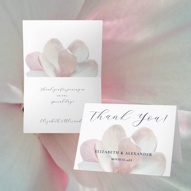 Tarjeta De Agradecimiento Magnolia elegante Boda blanco y rosa suave (Elegant Magnolia Soft Pink and White Wedding Thank You Card)