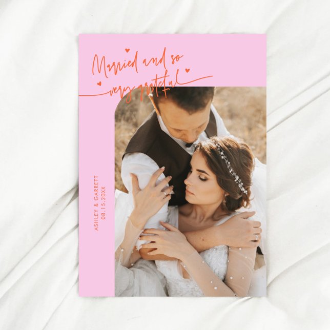 Tarjeta De Agradecimiento Married and Grateful Wedding Photo Orange Pink (Subido por el creador)