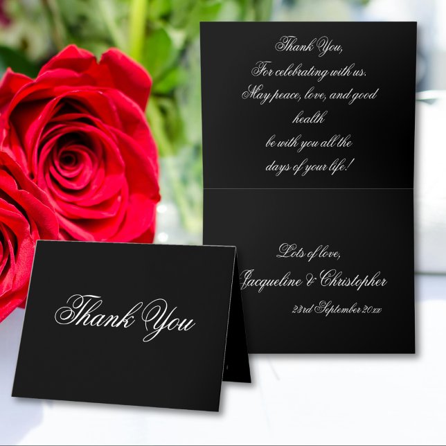 Tarjeta De Agradecimiento Moda Clásica Guión Elegante Negro y Blanco (Classic Elegance - Chic Script Stylish Black & White Thank You Card.)