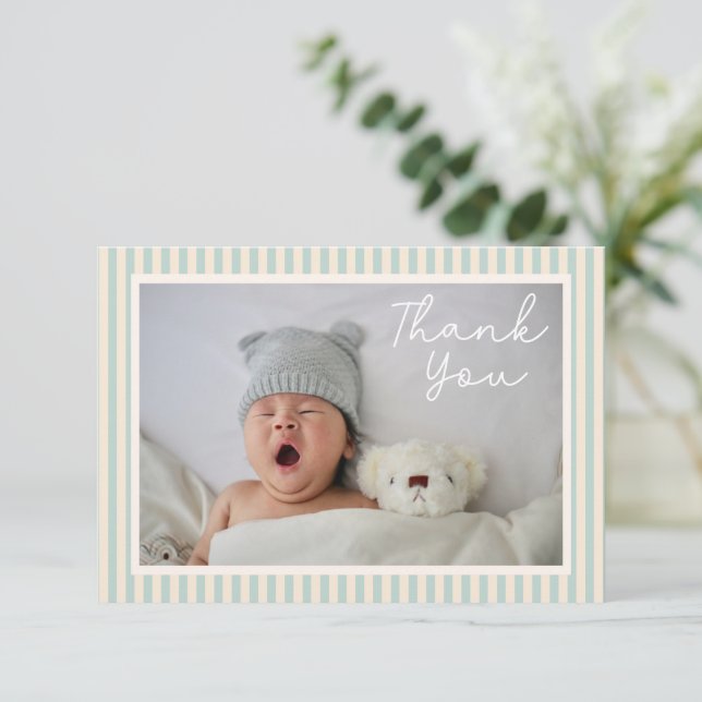 Tarjeta De Agradecimiento Modern Blue Stripes Two Photo Baby Shower Message (Anverso de pie)