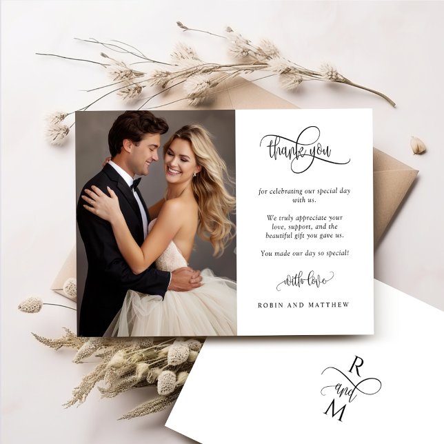 Tarjeta De Agradecimiento Modern, Romantic Wedding Photo Thank You (Subido por el creador)