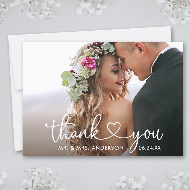 Tarjeta De Agradecimiento Moderna caligrafía Script Boda de fotografía cardi (Customize to add text or more photos to back of card.)
