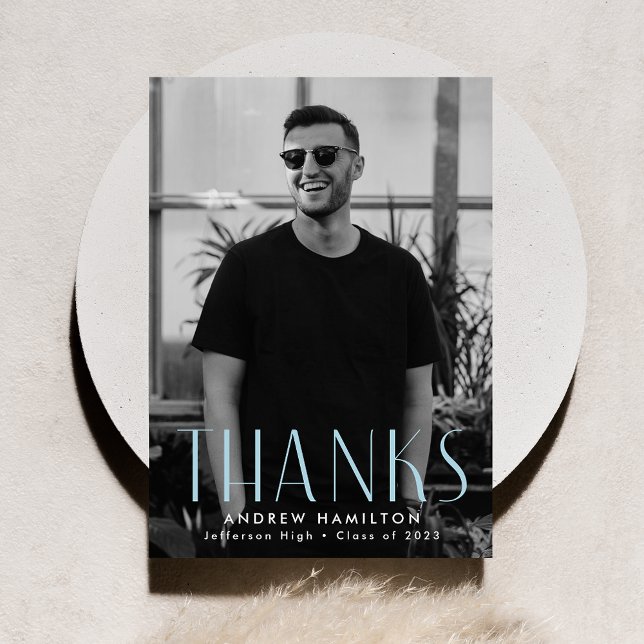 Tarjeta De Agradecimiento Moderna Simplicidad Sky Blue Photo Graduation (Subido por el creador)