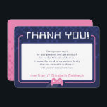 Tarjeta De Agradecimiento MODERNO JUEGO GRACIAS Bat Mitzvah color rosa azul<br><div class="desc">por kat massard >> www.simplysweetPAPERIE.com <<< Un diseño sencillo para tus TARJETAS PLANAS DE GRACIAS - para que coincidan con tus invitaciones principales. Me encanta el diseño, pero me gustaría ver algunos cambios - otro esquema de color, producto, agregar una foto o adaptado para una ocasión diferente - no hay...</div>