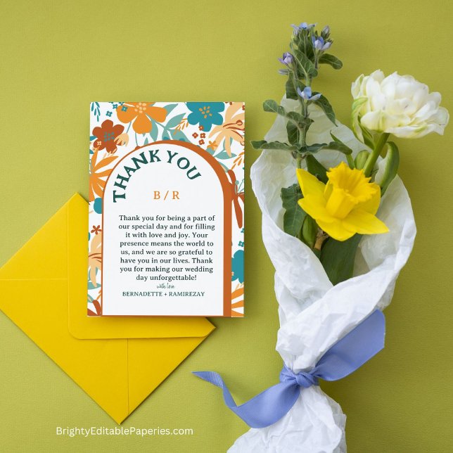 Tarjeta De Agradecimiento Moderno Retro Elegante Brillante Negrita Boda Flor (Express your gratitude with vibrant retro blooms! 🌼📜 #ChicThankYou)