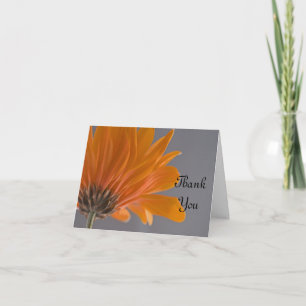 Tarjeta De Agradecimiento Naranja Daisy sobre la Boda gris dama de honor gra