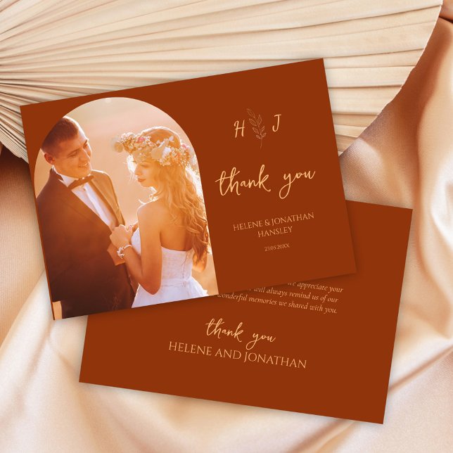 Tarjeta De Agradecimiento Naranja quemado moderno foto Boda en monograma (Modern Burnt Orange Photo Monogram Wedding Thank You Card)