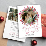 Tarjeta De Agradecimiento Navidades de fotografía recién casados y brillante<br><div class="desc">Minimalista simple y elegante rojo Casado y con la mano brillante boda de guión con letras Navidades boda de vacaciones carta de agradecimiento con una moda corona de berry sagrada personalizada con personalizados 2 fotos,  un mensaje preimpreso y firma en ambos lados.</div>