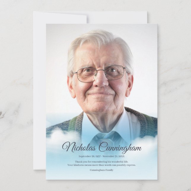 Tarjeta De Agradecimiento Nubes funerales conmemorativas en el cielo moderno (Anverso)
