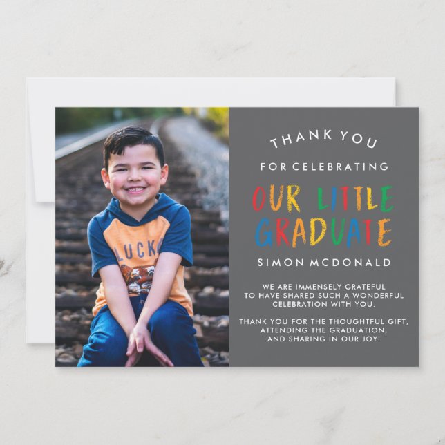 TARJETA DE AGRADECIMIENTO NUESTRO PEQUEÑO GRADUADO | GRADUACIÓN GRACIAS A SU (Anverso)